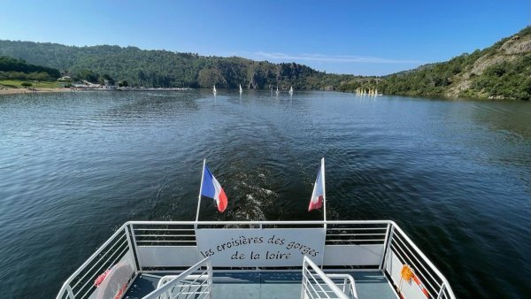 Saint-Etienne Métropole soutient l’activité du bateau de croisières le Grangent Saint-Etienne Métropole soutient l’activité du bateau de croisières le Grangent